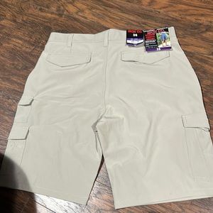 Men’s iron company cargo shorts size 36, beige washed stone color